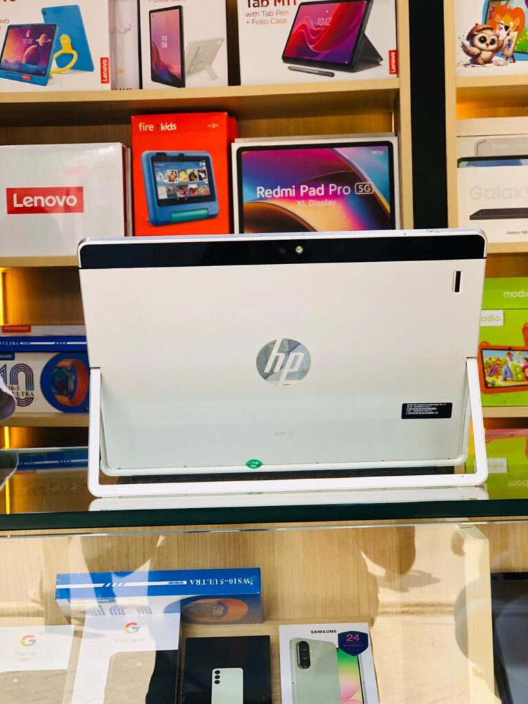 HP Elite x2 Core i5 8GB 256GB SSD